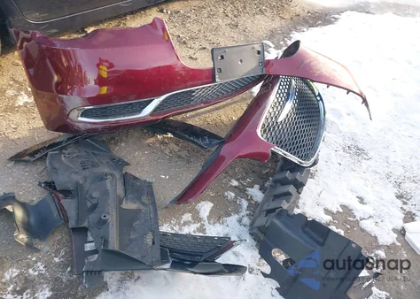 2018 Chrysler 300 Touring из США, поврежденный, VIN 2C3CCAAG2JH330911